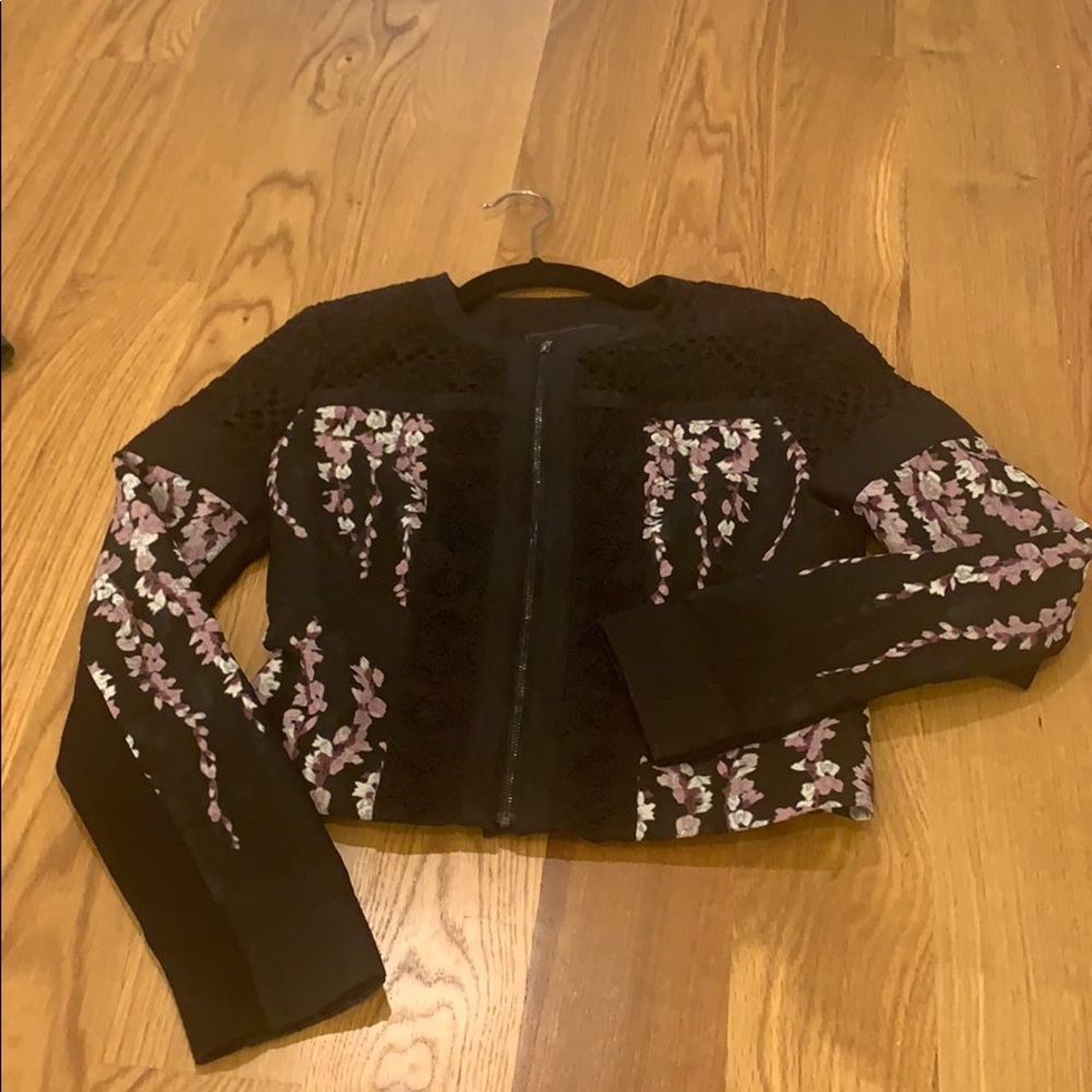 Bcbg cropped floral and lace blazer